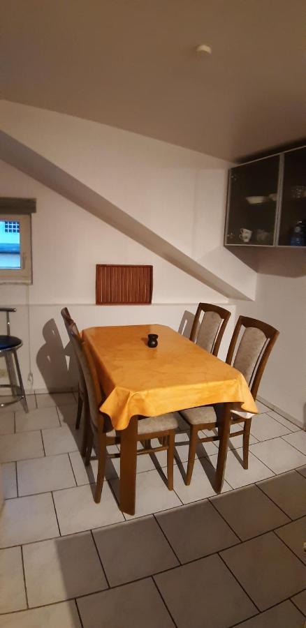 Pension Hubertus Berlin Bagian luar foto