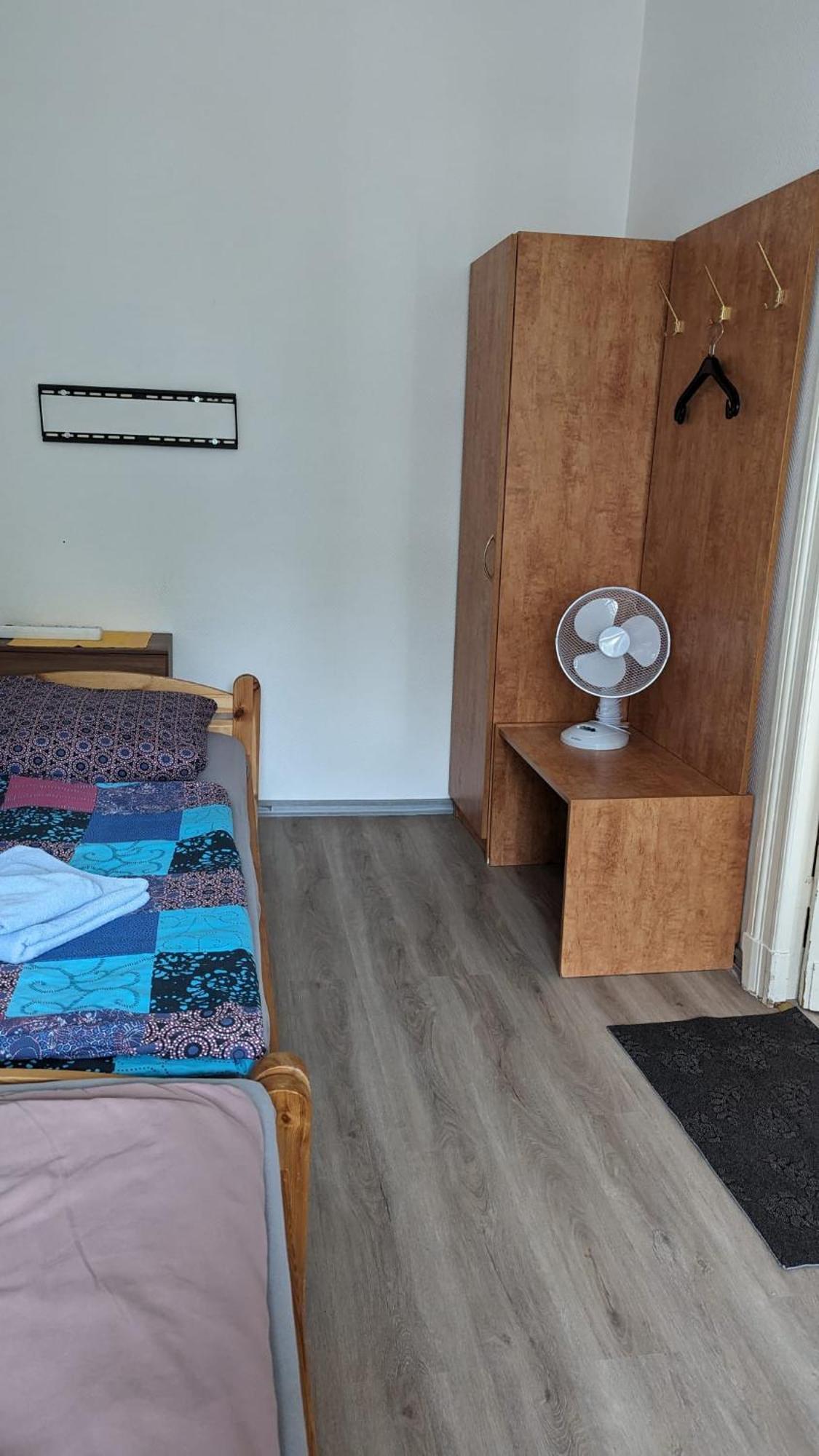 Pension Hubertus Berlin Bagian luar foto